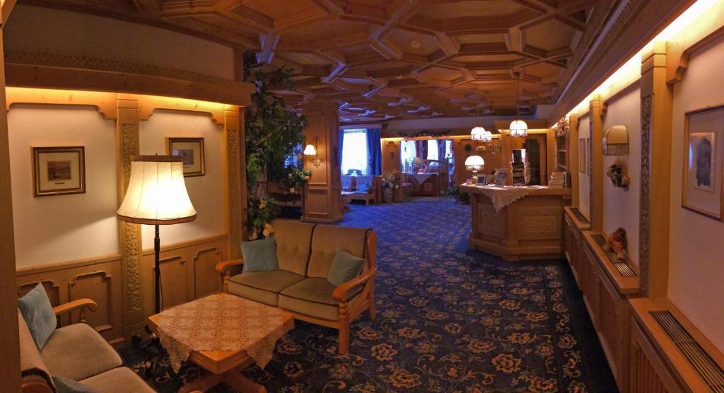 Hotel Roy Malga Ciapela Buitenkant foto
