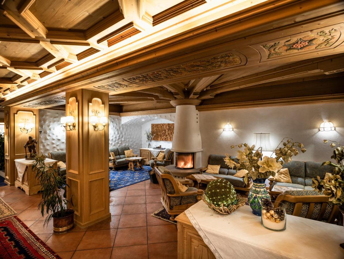 Hotel Roy Malga Ciapela Buitenkant foto